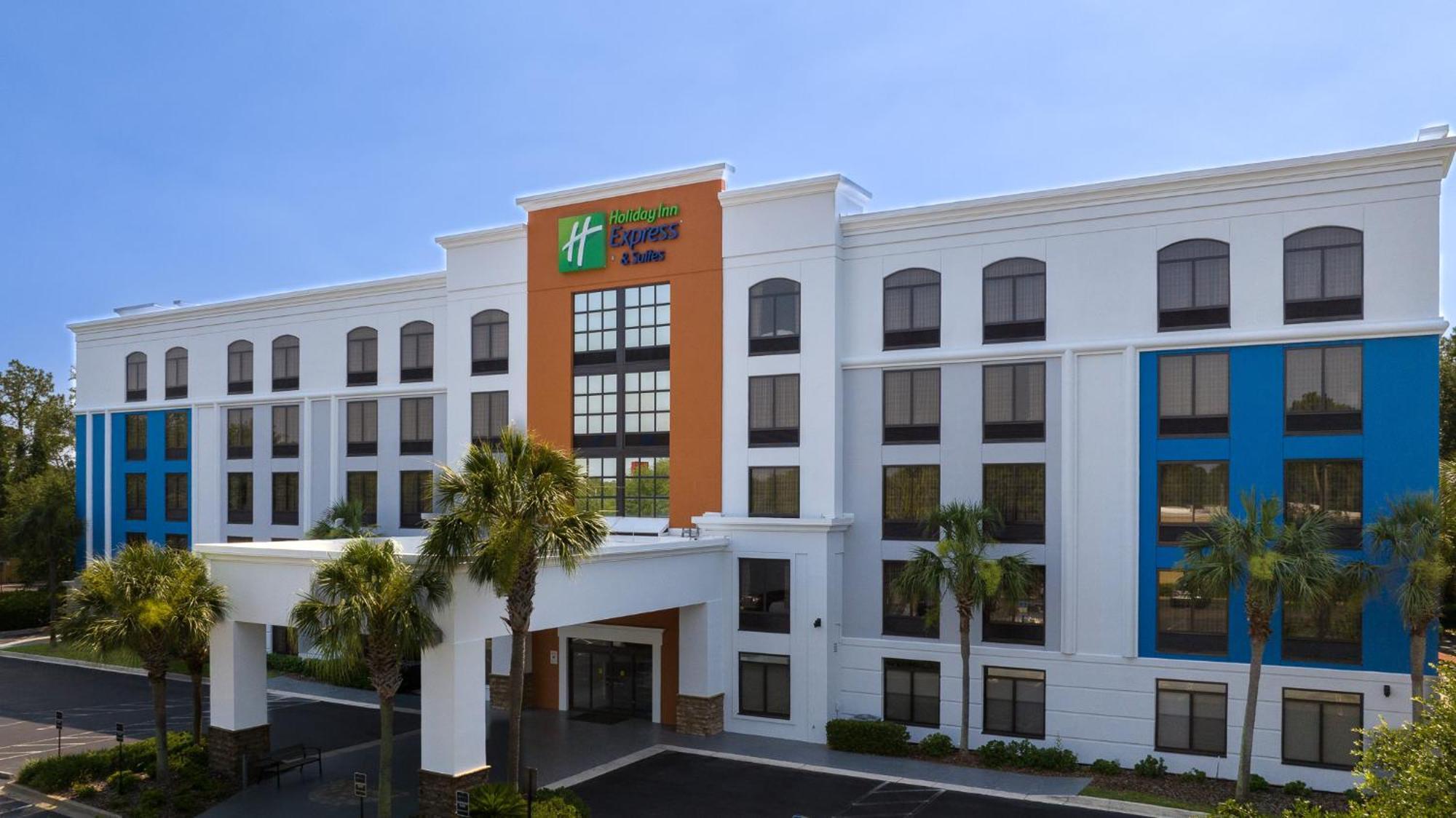 Holiday Inn Express & Suites Jacksonville South East - Medical Center Area, An Ihg Hotel Exterior photo