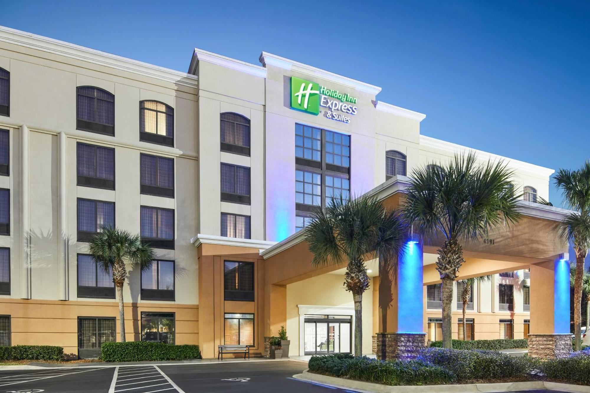 Holiday Inn Express & Suites Jacksonville South East - Medical Center Area, An Ihg Hotel Exterior photo